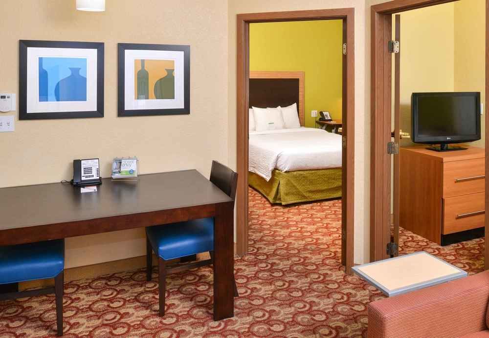 Towneplace Suites By Marriott Miami Airport W ดอรอล ภายนอก รูปภาพ
